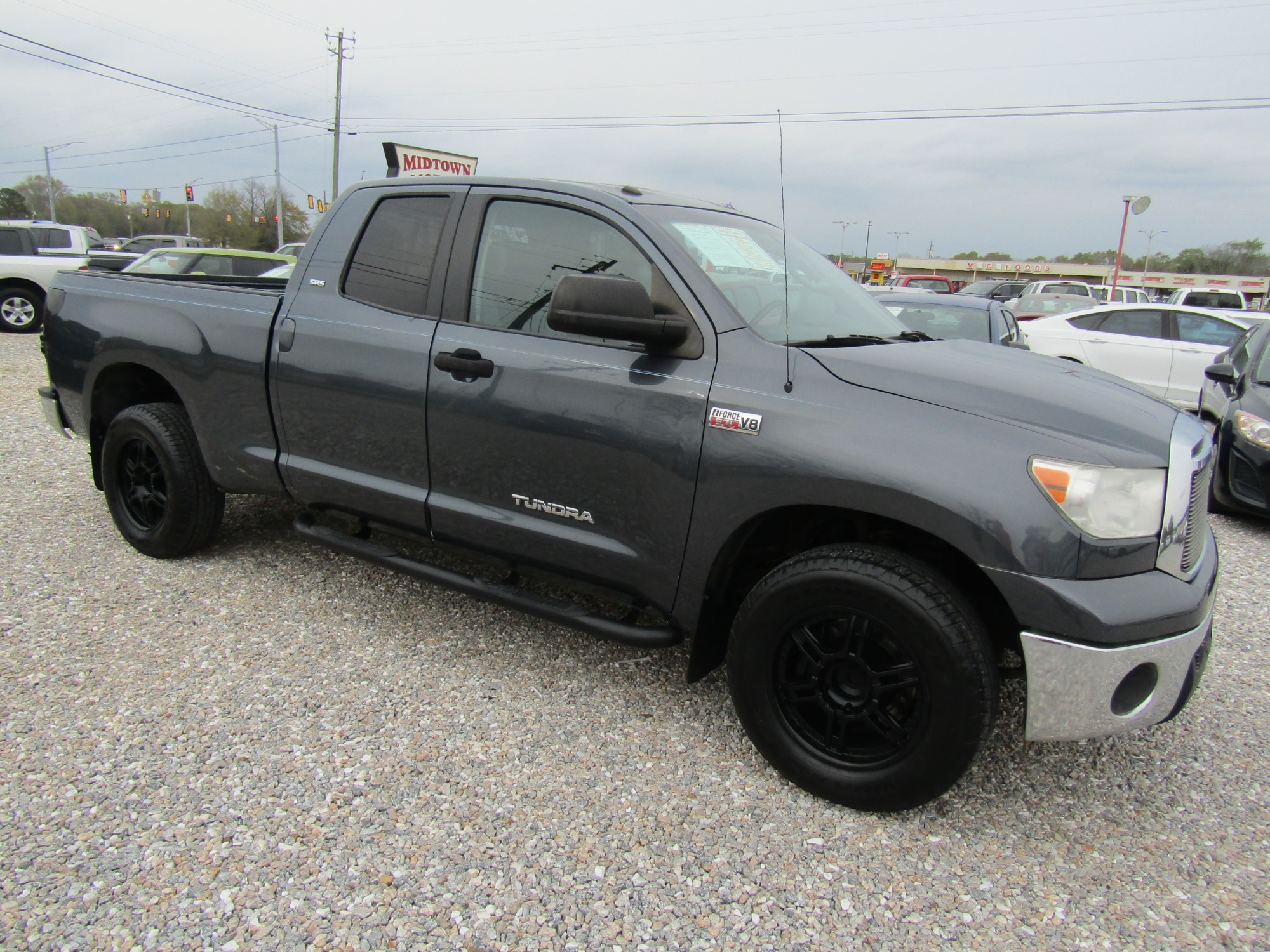 photo of 2010 Toyota Tundra 